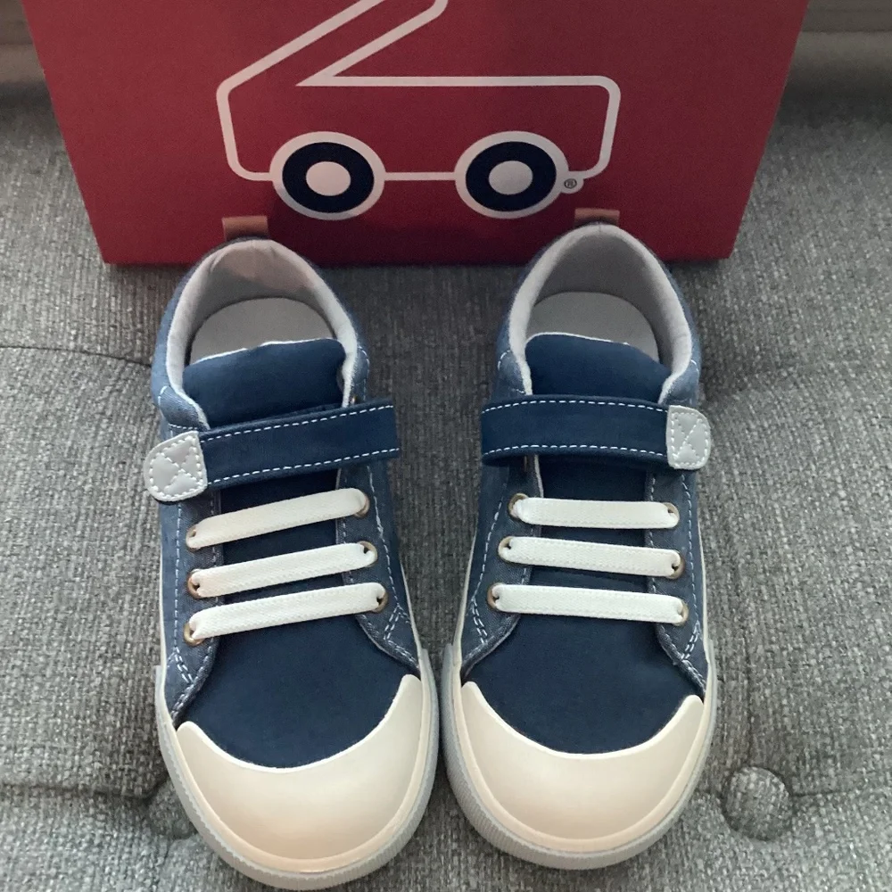 See Kai Run Stevie II Sneaker, size 13.5